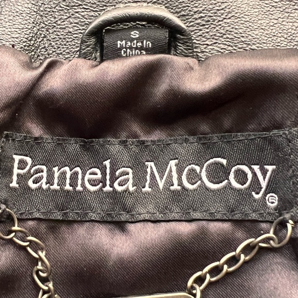 SOLD 3/9 Pamela McCoy Black Leather Moto Jacket, Size Small - Picture 9 of 15